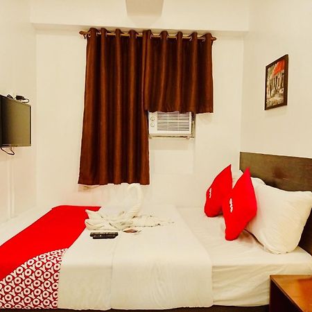 Oyo 888 City Stay Inns Fortview Bgc Pasig City Exterior photo