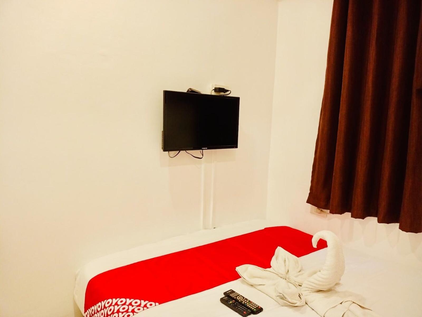 Oyo 888 City Stay Inns Fortview Bgc Pasig City Exterior photo